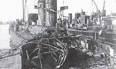 Tb 51T поврежденный 9 сентября 1915 французской подводной лодкой Papin