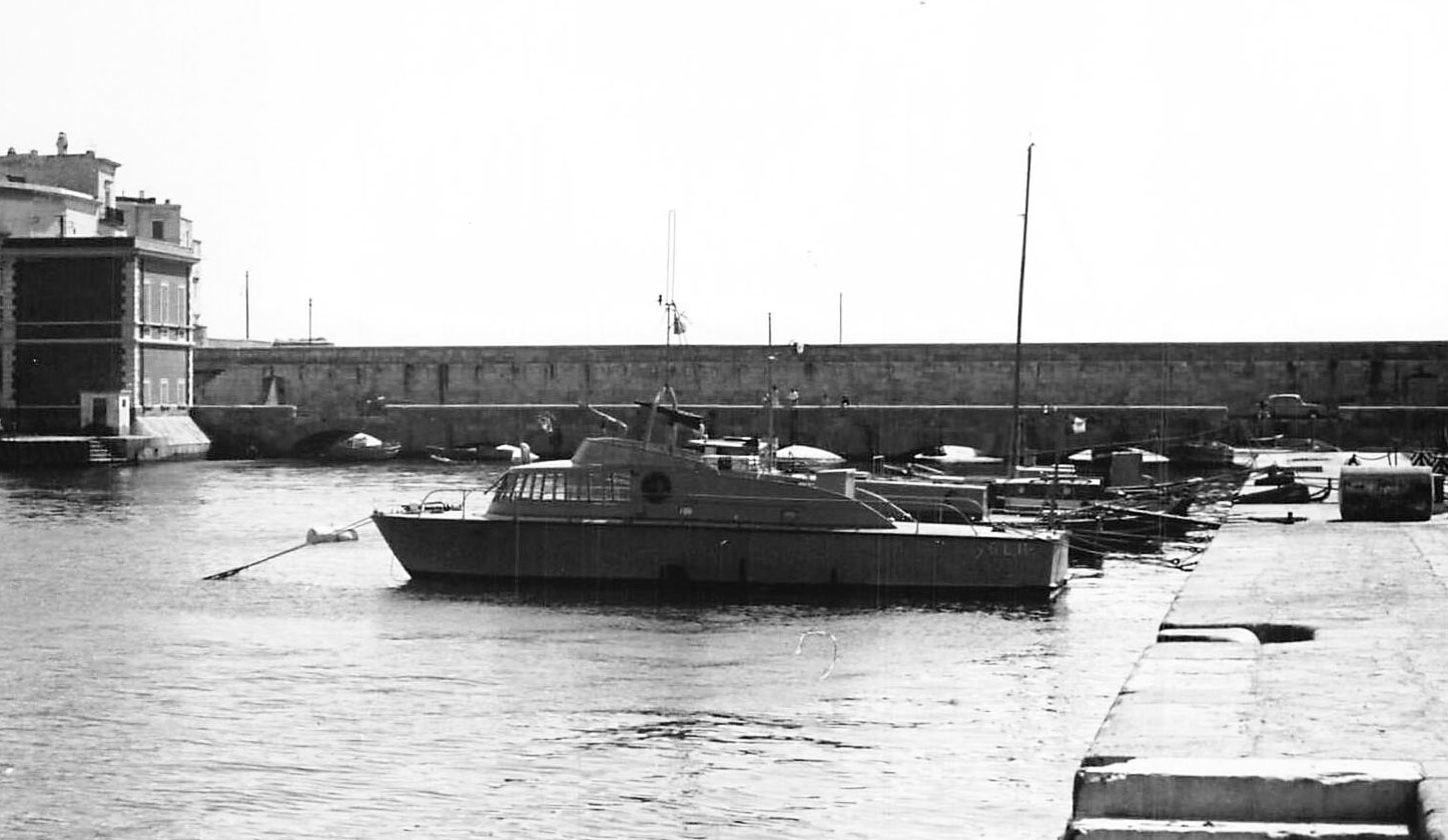 GL11 в Галлиполи в 1966