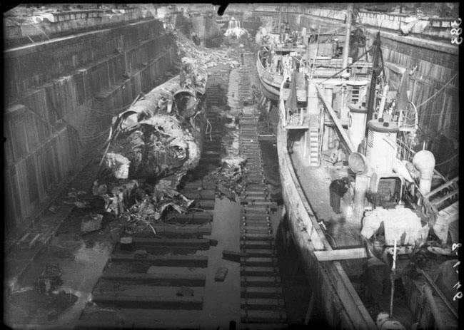 Корпус U 410 в Тулоне 8 января 1946