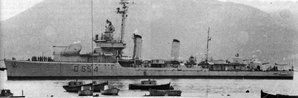 Опытовое артиллерийское судно Aviere в 1971