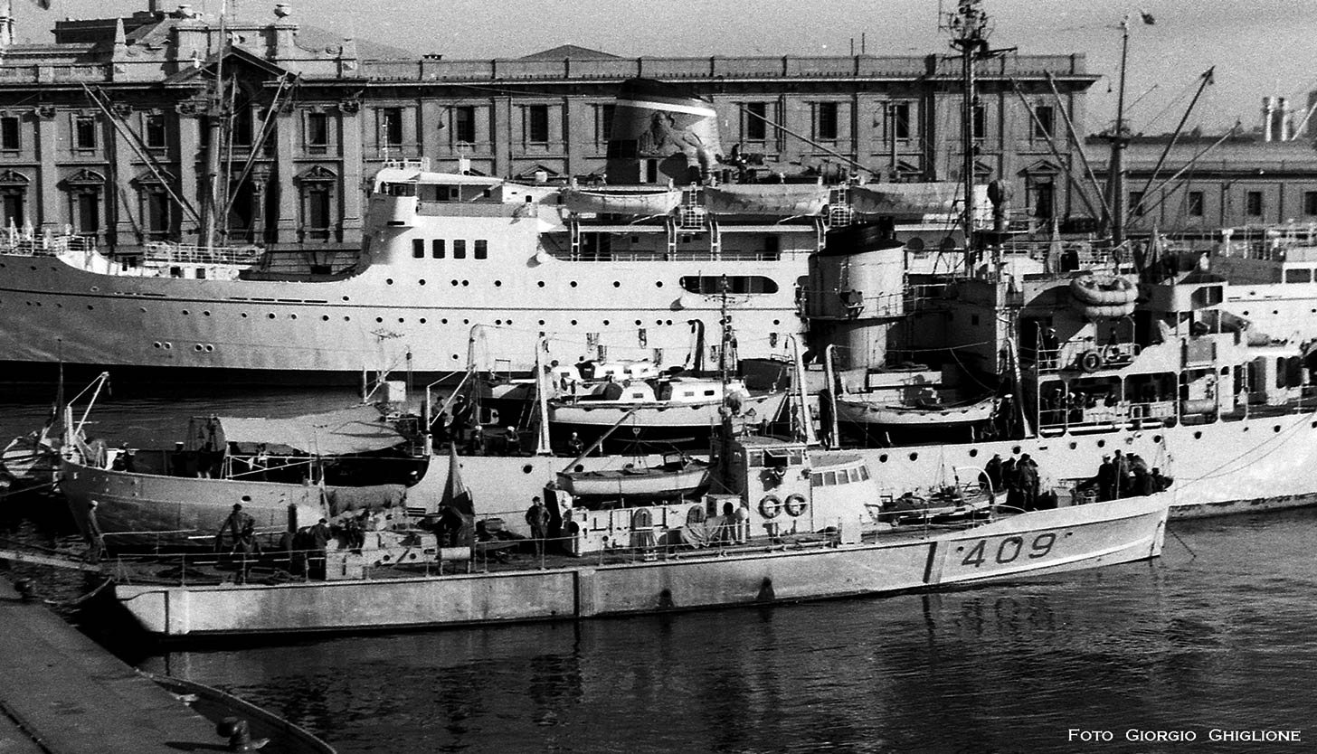 DV 409 в Генуе 1 ноября 1961