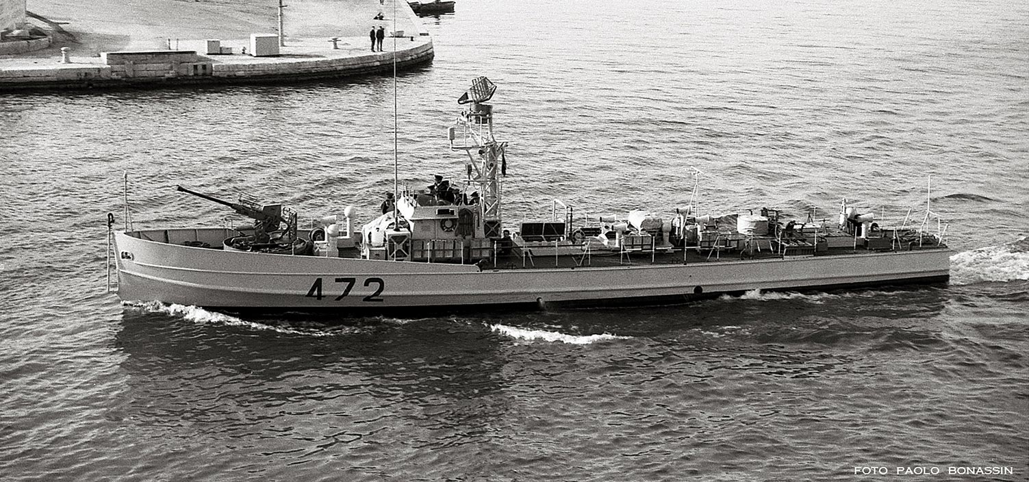 MS 472 в марте 1962 в Таранто