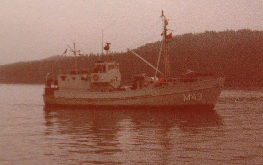 M 49 Svartlöga в 1977