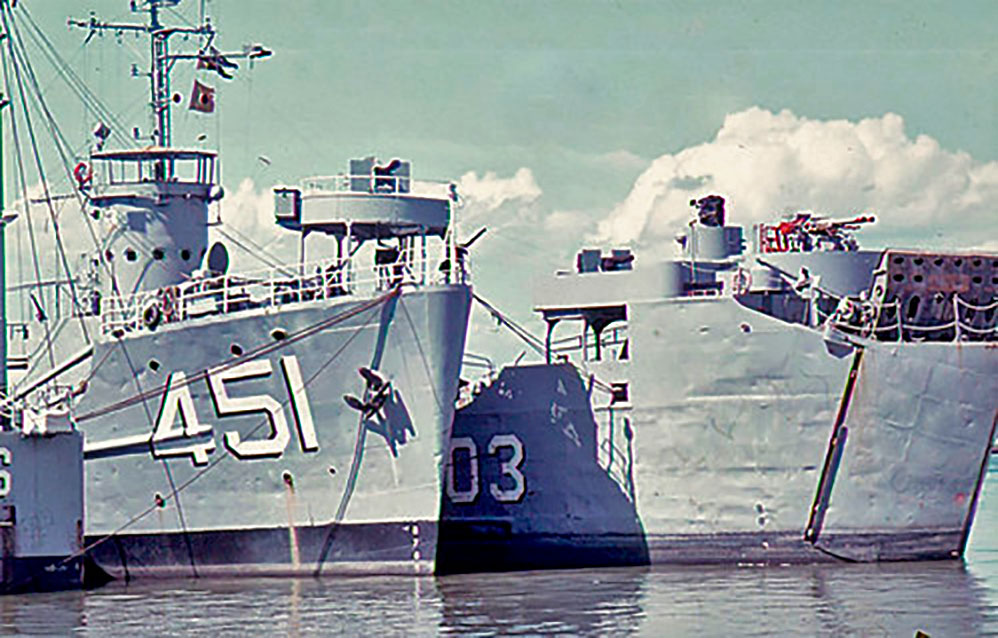 HQ 451